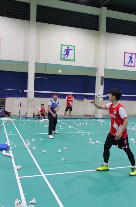 Xây dựng cộng đồng và Kết nối